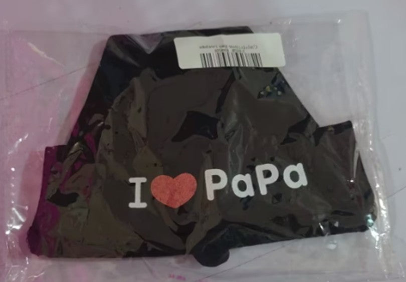 I Love Mama & I Love Papa Cotton Beanie – detail view